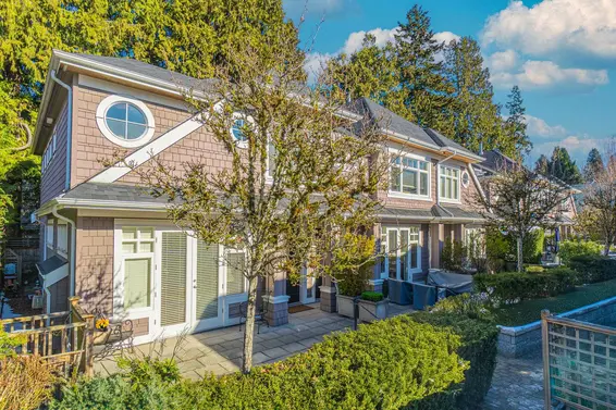 2129 Gordon Avenue, West Vancouver For Sale - image 3