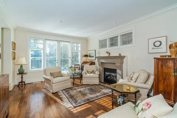 2129 Gordon Avenue, West Vancouver For Sale - image 5