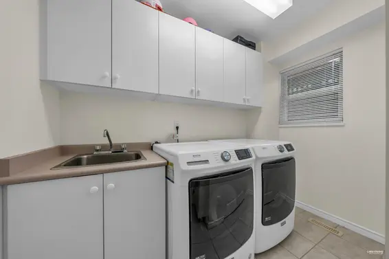 3265 Chaucer Avenue, North Vancouver For Sale - image 15