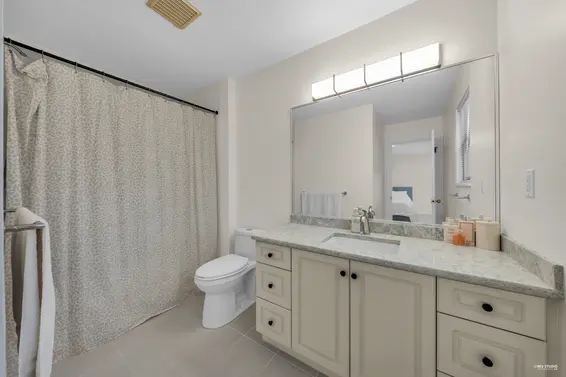 3265 Chaucer Avenue, North Vancouver For Sale - image 20