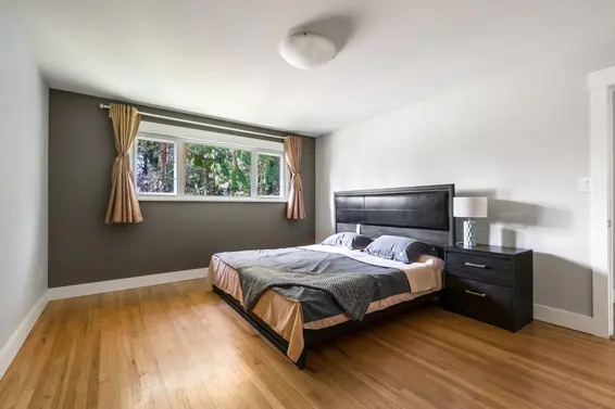 3285 St. Annes Drive, North Vancouver For Sale - image 12