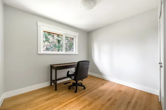 3285 St. Annes Drive, North Vancouver For Sale - image 13
