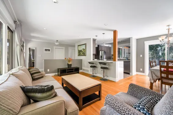 3285 St. Annes Drive, North Vancouver For Sale - image 5