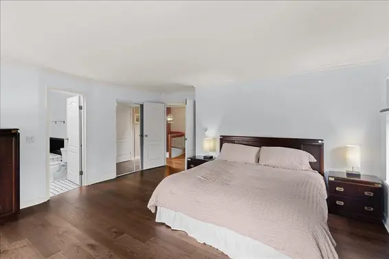 2471 Mowat Place, North Vancouver For Sale - image 16
