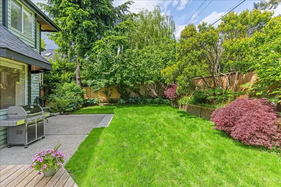 2471 Mowat Place, North Vancouver For Sale - image 4