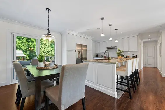 814 Plymouth Drive, North Vancouver For Sale - image 10