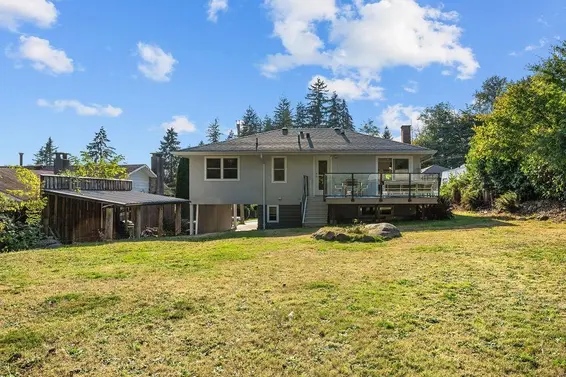 814 Plymouth Drive, North Vancouver For Sale - image 15