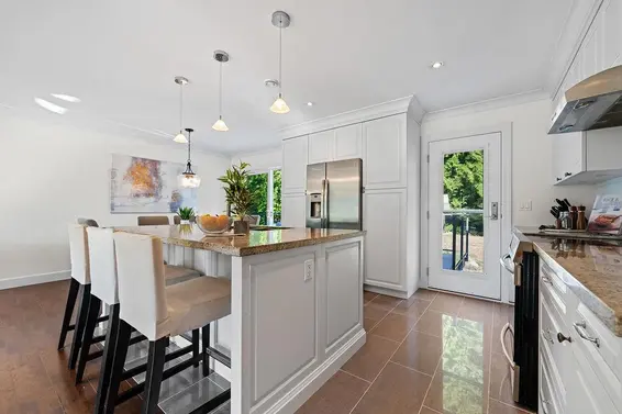 814 Plymouth Drive, North Vancouver For Sale - image 19