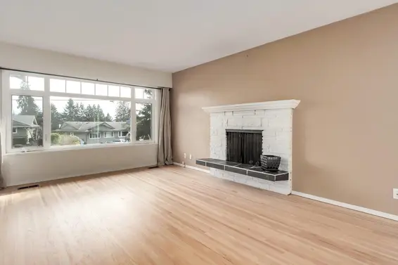 2984 Plymouth Drive, North Vancouver For Sale - image 5