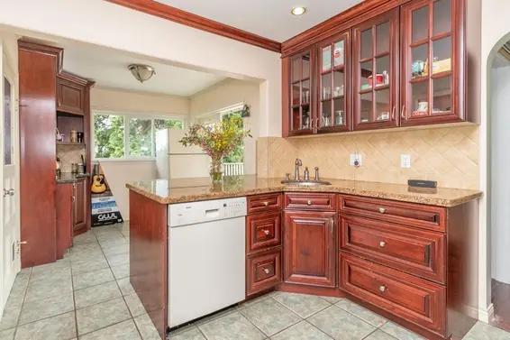 341 West 24th Street, North Vancouver For Sale - image 7