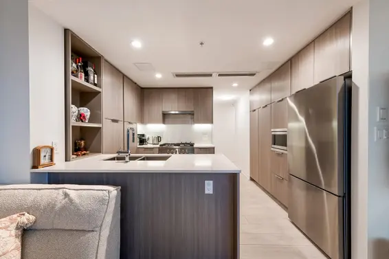 603 1471 Hunter Street, North Vancouver For Sale - image 8