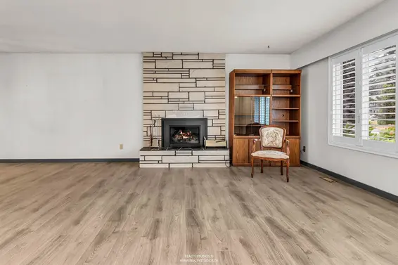 2599 Masefield Road, North Vancouver For Sale - image 14