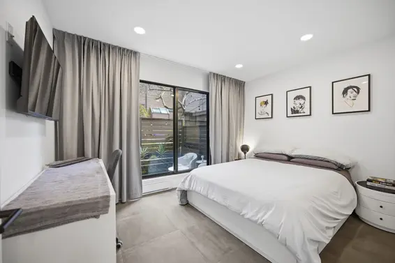 3321 Mountain Highway, North Vancouver For Sale - image 13