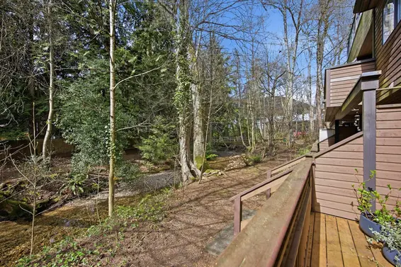 3321 Mountain Highway, North Vancouver For Sale - image 22