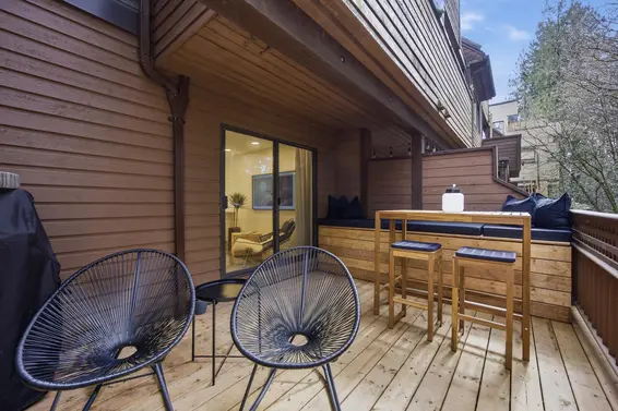 3321 Mountain Highway, North Vancouver For Sale - image 25