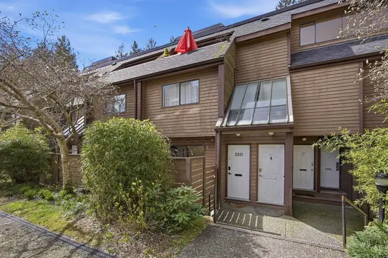 3321 Mountain Highway, North Vancouver For Sale - image 34