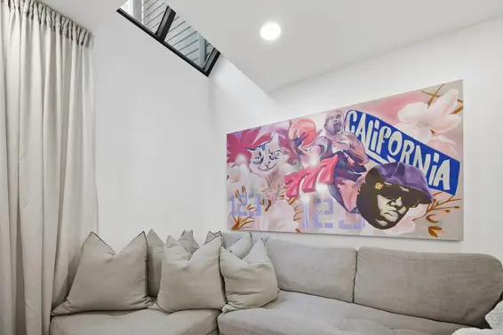 3321 Mountain Highway, North Vancouver For Sale - image 7