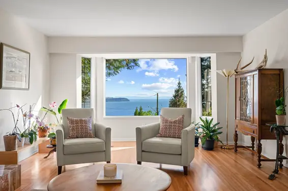 3845 Southridge Avenue, West Vancouver For Sale - image 7