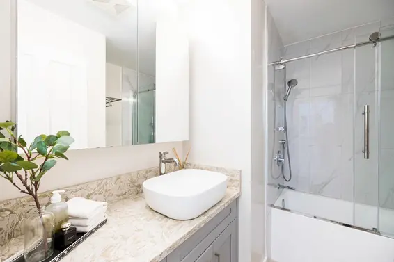 409 1363 Clyde Avenue, West Vancouver For Sale - image 13