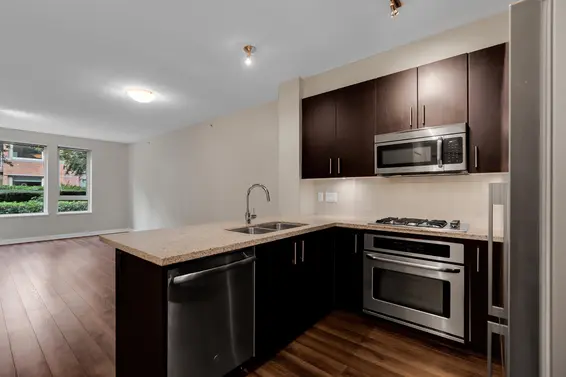 G10 119 West 22nd Street, North Vancouver For Sale - image 23