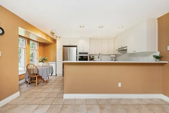 1190 Strathaven Drive, North Vancouver For Sale - image 16