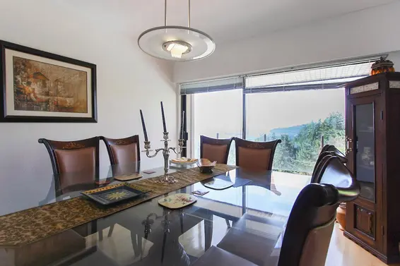 3803 Bayridge Avenue, West Vancouver For Sale - image 13