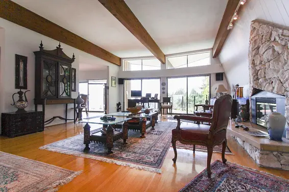 3803 Bayridge Avenue, West Vancouver For Sale - image 8