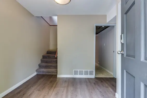 591 Riverside Drive, North Vancouver For Sale - image 14