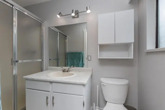 591 Riverside Drive, North Vancouver For Sale - image 32