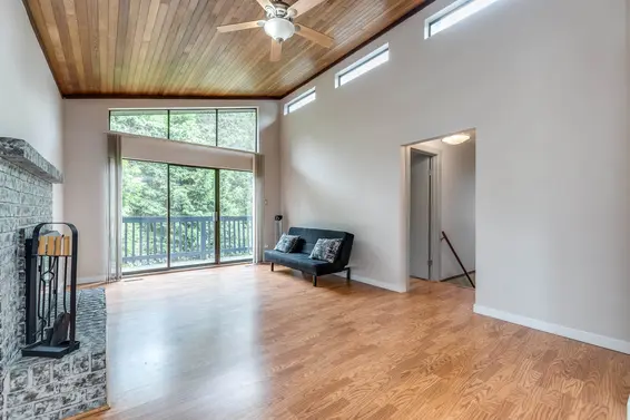 591 Riverside Drive, North Vancouver For Sale - image 6