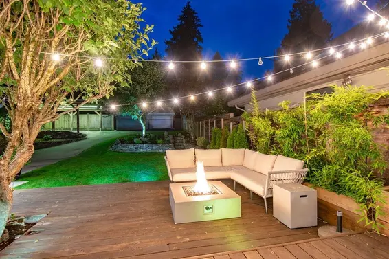 1218 West 22nd Street, North Vancouver For Sale - image 2