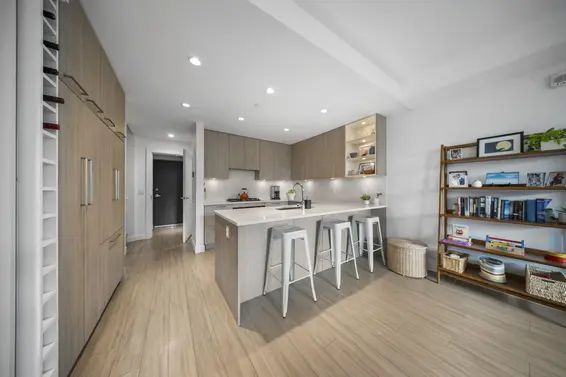 110 707 East 3rd Street, North Vancouver For Sale - image 3