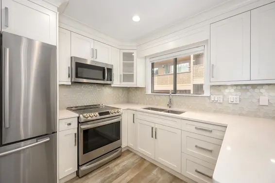 3201 Lonsdale Avenue, North Vancouver For Sale - image 19