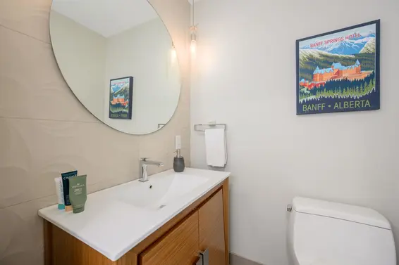 3201 Lonsdale Avenue, North Vancouver For Sale - image 35