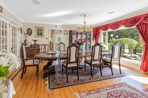 230 Onslow Place, West Vancouver For Sale - image 15