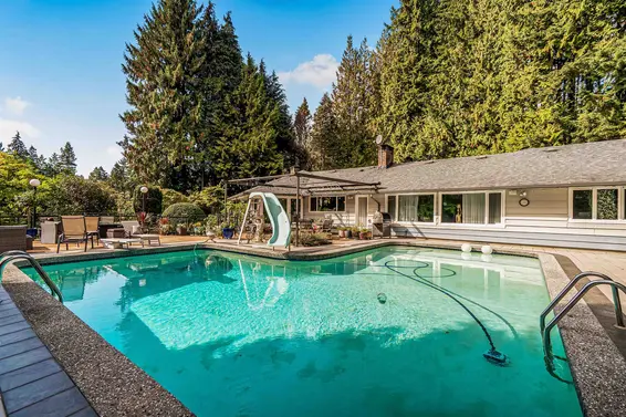 230 Onslow Place, West Vancouver For Sale - image 6