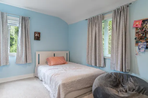 3760 Bayridge Avenue, West Vancouver For Sale - image 13