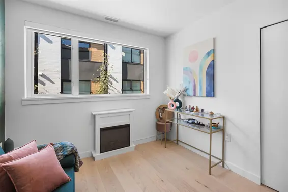 222 650 East 2nd Street, North Vancouver For Sale - image 24