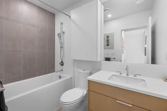 222 650 East 2nd Street, North Vancouver For Sale - image 33