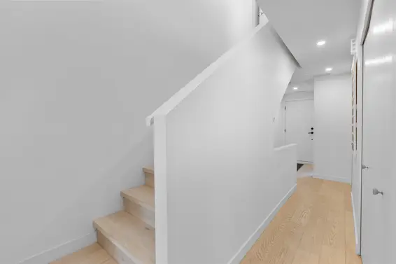 222 650 East 2nd Street, North Vancouver For Sale - image 34