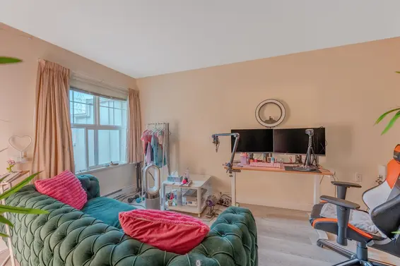 416 960 Lynn Valley Road, North Vancouver For Sale - image 6