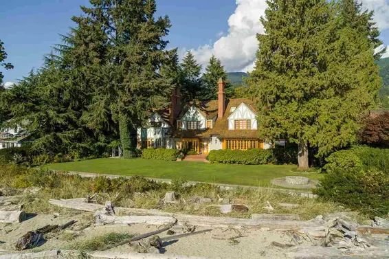 4351 Erwin Drive, West Vancouver