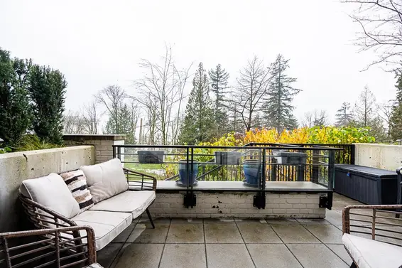 109 733 East 3rd Street, North Vancouver For Sale - image 27