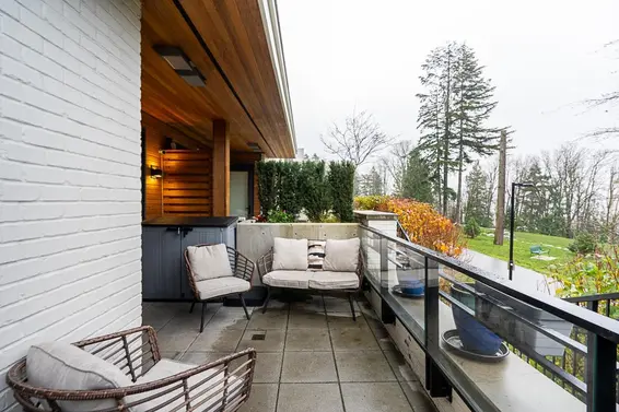 109 733 East 3rd Street, North Vancouver For Sale - image 28