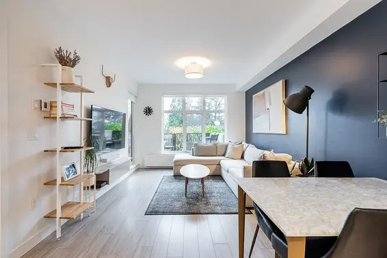 109 733 East 3rd Street, North Vancouver For Sale - image 4