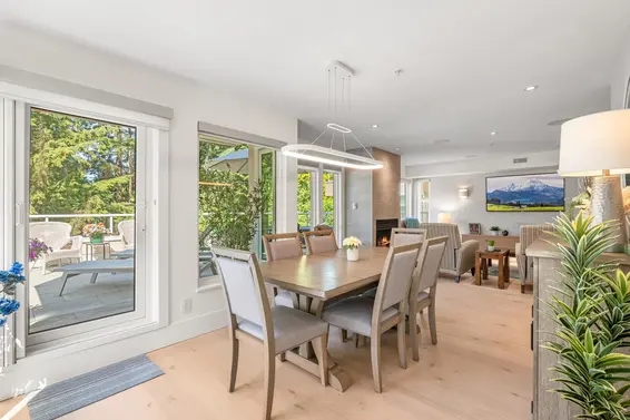 4 2425 Edgemont Boulevard, North Vancouver For Sale - image 11