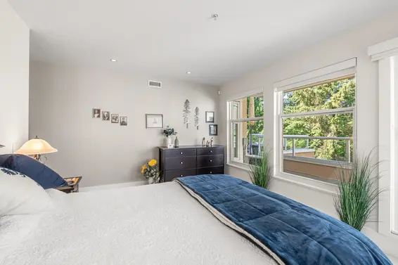 4 2425 Edgemont Boulevard, North Vancouver For Sale - image 21