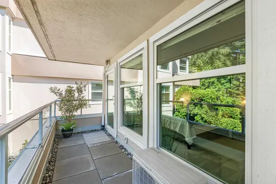 4 2425 Edgemont Boulevard, North Vancouver For Sale - image 36