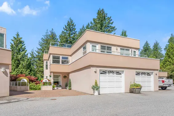 4 2425 Edgemont Boulevard, North Vancouver For Sale - image 40