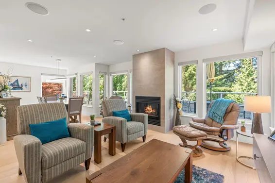 4 2425 Edgemont Boulevard, North Vancouver For Sale - image 8